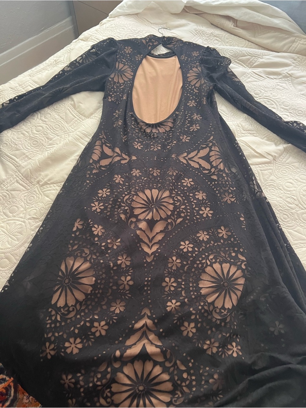 Farm Rio by Anthropologie Black Lace Overlay Long Sleeve Midi Dress L - Picture 4 of 7